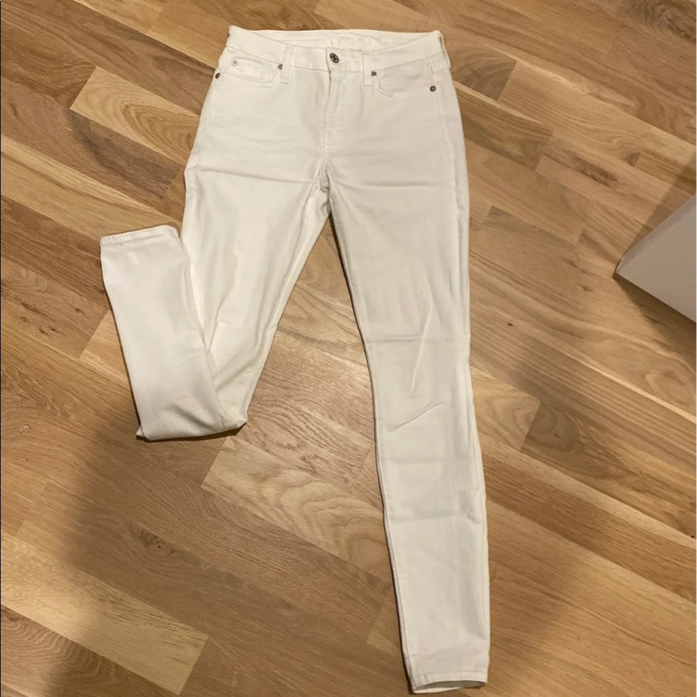 Woman’s 7 for all mankind